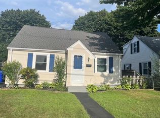 243 Rice St, Pawtucket, RI 02861