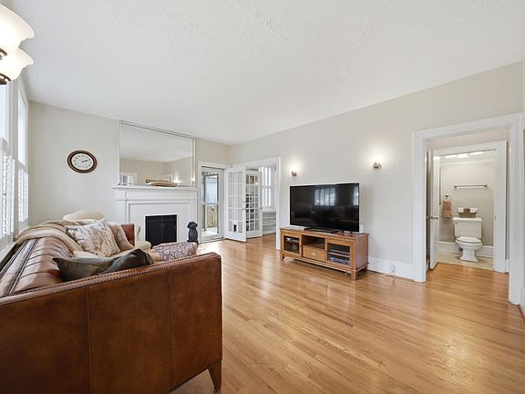 2nd image of 723 Sims Ave