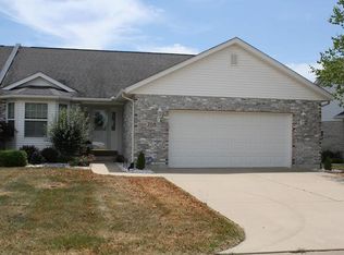 708 Ridge Rd, Waterloo, IL 62298