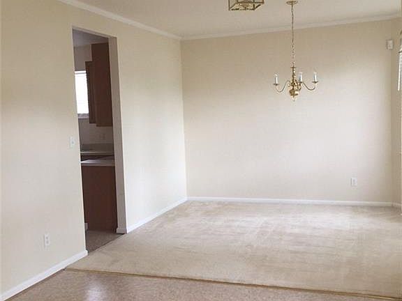 4th image of 800 Telfair Pl
