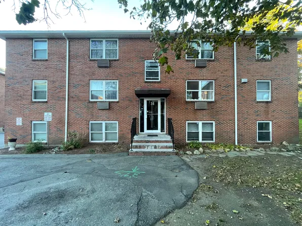 31 Montvale Ave APT 2, Woburn, MA 01801