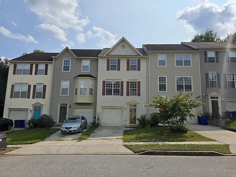 6822 Sanctuary Ct — Photo 1