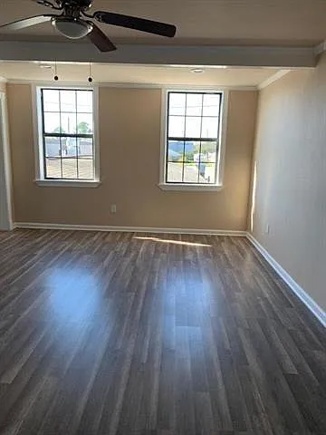 3 bed, 2.0 bath, 1700 sqft, $1,800 — Photo 3