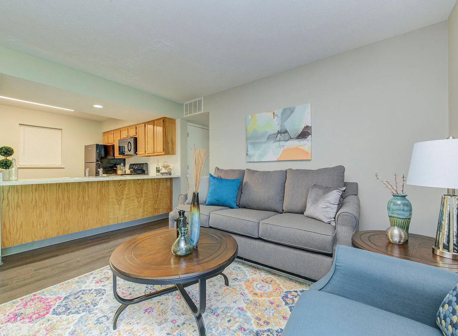 Hilltop Ridge Apartments — Photo 1