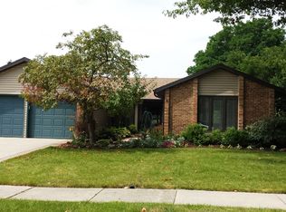 250 Evergreen Ln, Bloomingdale, IL