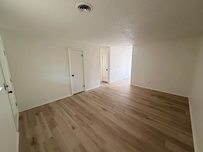 2506 Jo Ave #B — Photo 3