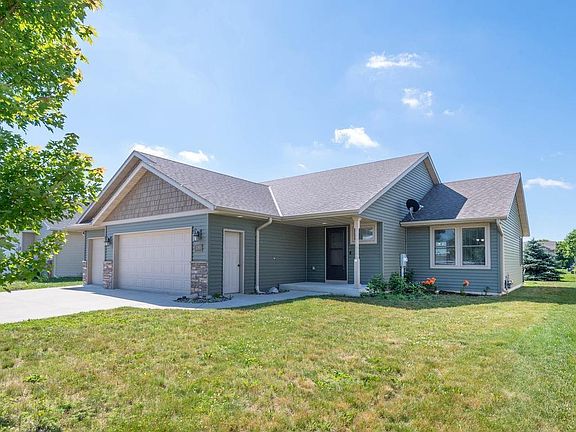 2nd image of 1180 Farmers Ln