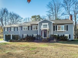 4 Pleasant St, Andover, MA 01810