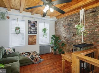 907 Manning St, Philadelphia, PA