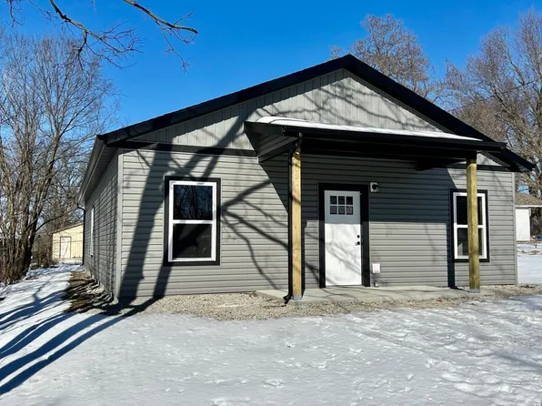300 Prospect St, California, MO 65018