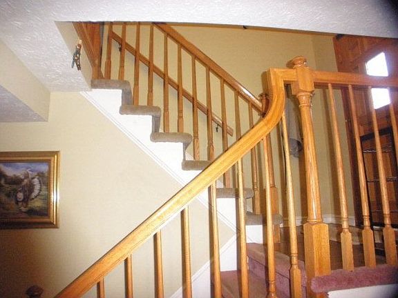 2nd image of 271 Grenadier Cir