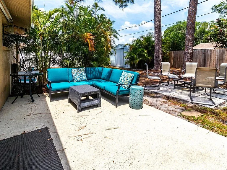 3314 Island Date Cir — Photo 31