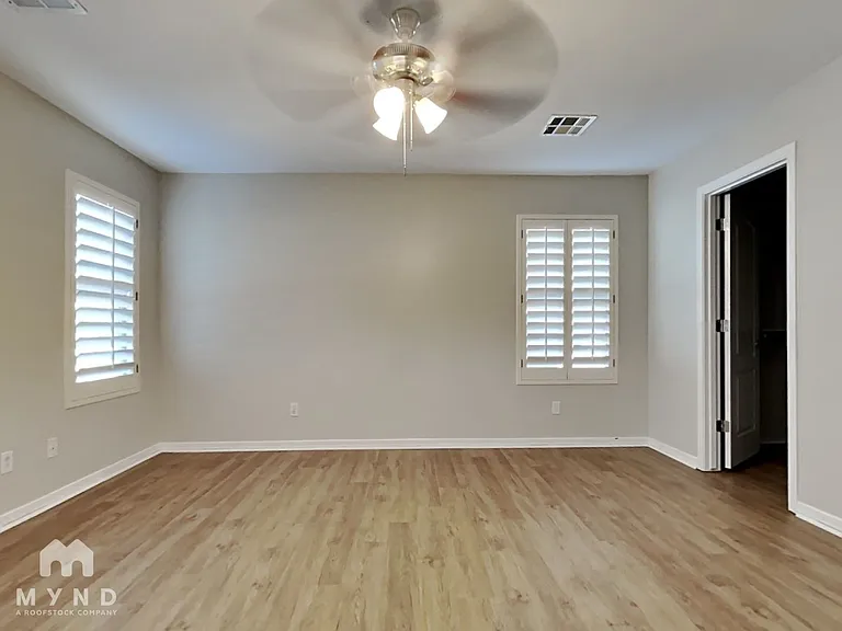 17524 W Mandalay Ln — Photo 14