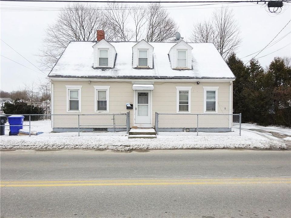 9 Wakefield St, West Warwick, RI 02893 Zillow