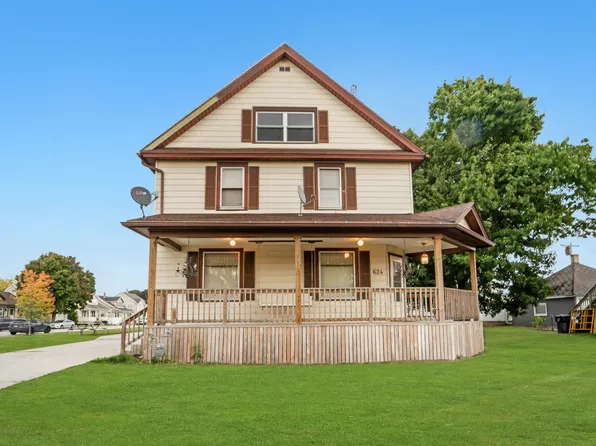 624 7th St, Kiel, WI 53042