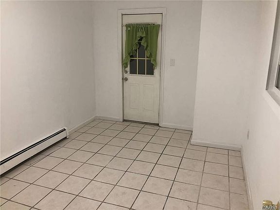 4th image of 22-12 125th St