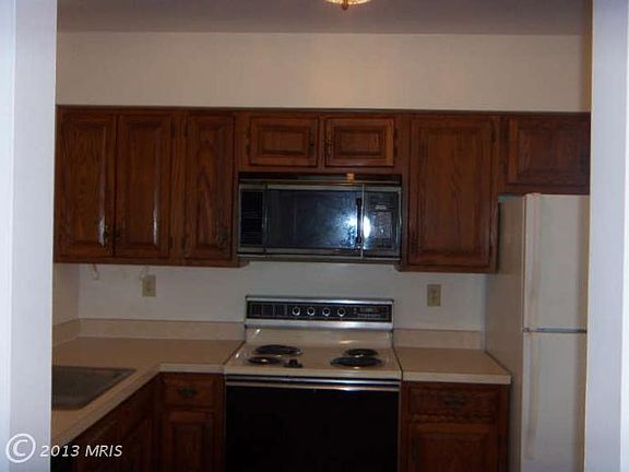 5th image of 14026 Erie Ct