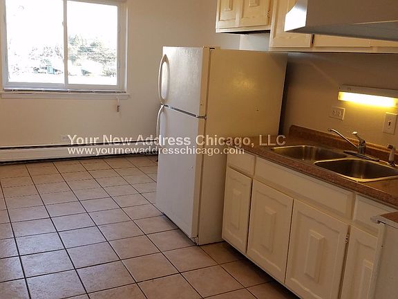 3rd image of 9962 Holly Ln APT 2N