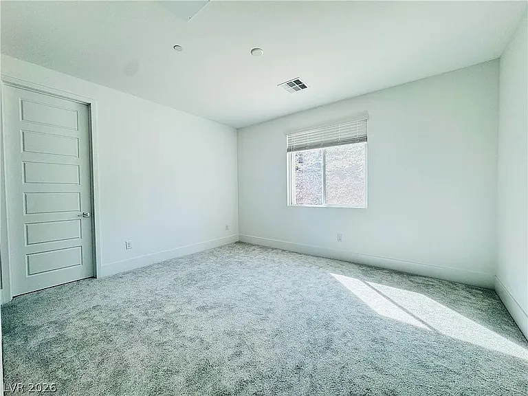 338 Kandinsky Ct — Photo 23
