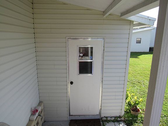4th image of 3066 Cross Creek Ct