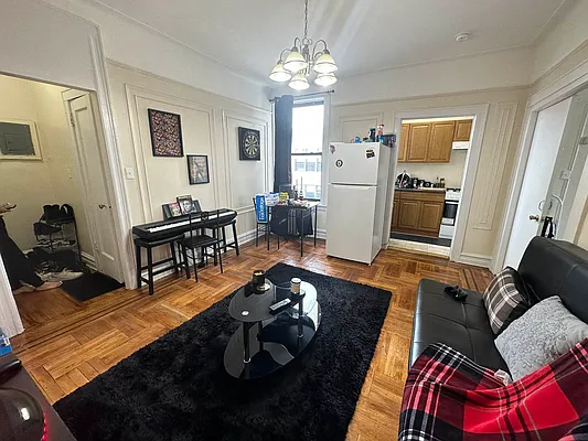 Rented by Corcoran | media 11