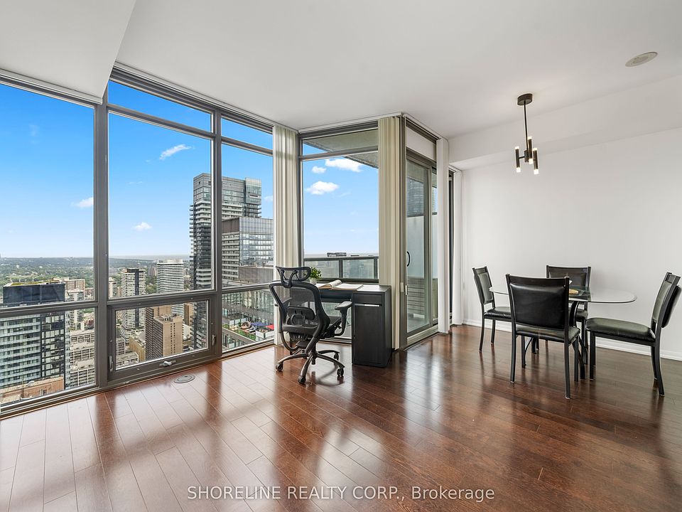 1st image of 832 Bay St #4807
