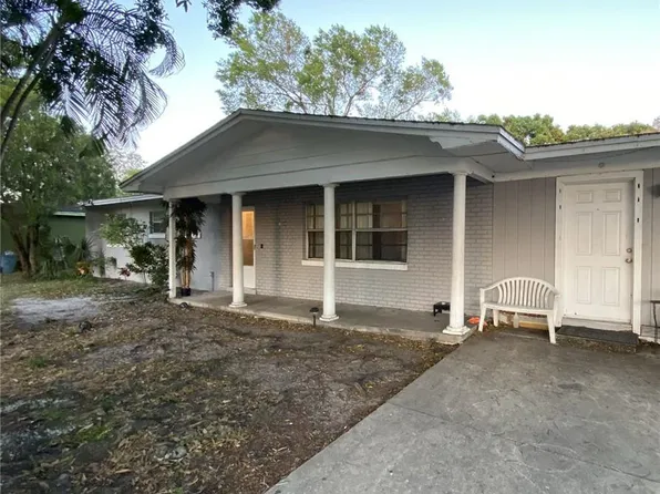 2924 Sherwood Lane, Fort Pierce, FL 34982