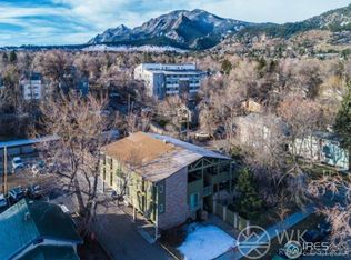 964 Arapahoe Ave APT 6, Boulder, CO 80302