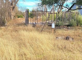 4422 Highland St, Lancaster, TX 75134