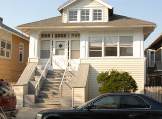 22 N Hillside Ave, Ventnor, NJ 08406