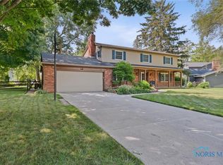 7556 Club Rd, Sylvania, OH 43560