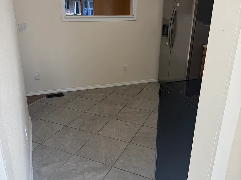 205 Hypathia Ave — Photo 4