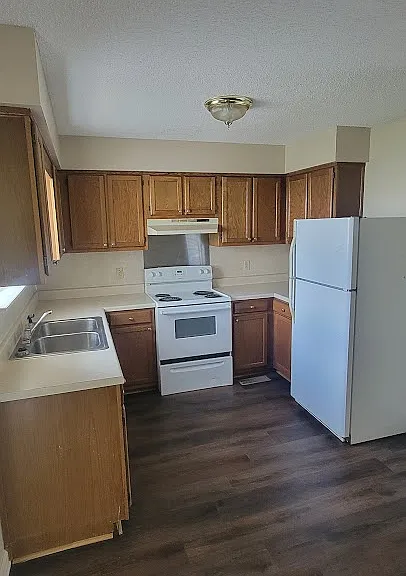 68 Driftwood Ln #1B — Photo 1