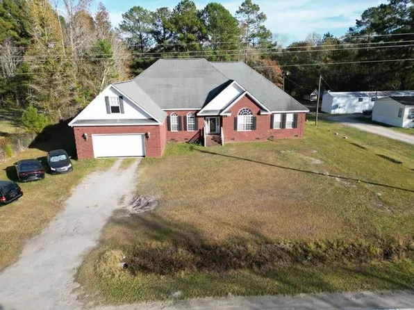 4208 Oliver Rd, Timmonsville, SC 29161