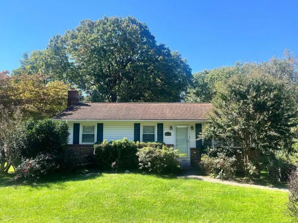 4314 Dover Dr, Frederick, MD 21703