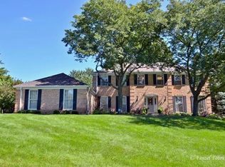 575 Plymouth Dr, Inverness, IL 60067