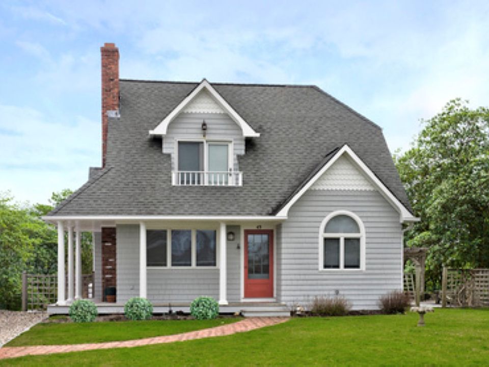 1st image of 49 Soundview Dr