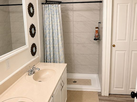 5th image of 431 Ridgemont Loop #42