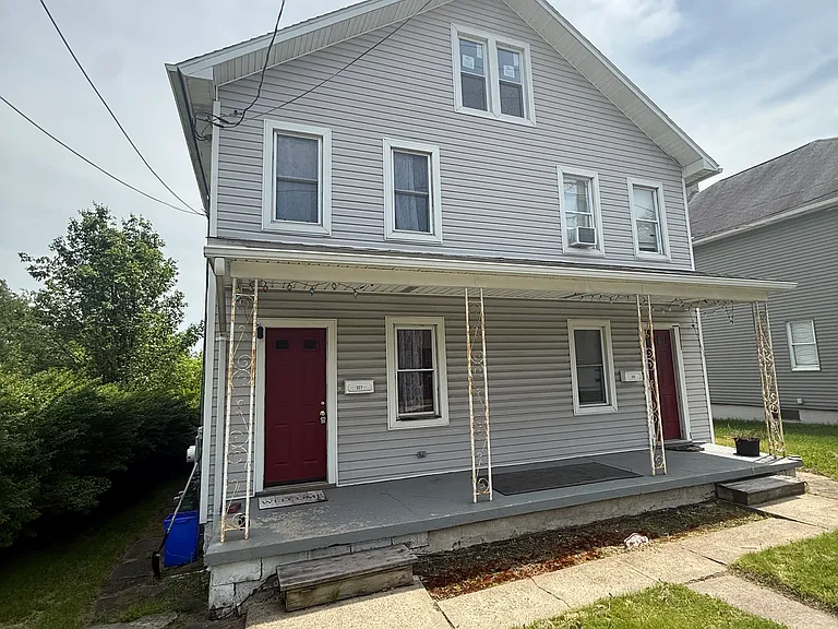 327 Keyser Ave — Photo 1