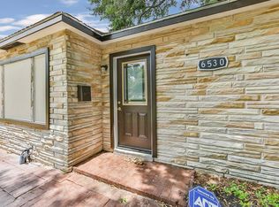 6530 Westview Dr, Houston, TX 77055