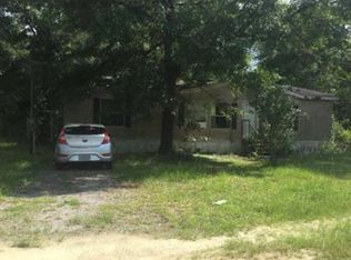 33 Silk Oak Dr, Defuniak Springs, FL 32433