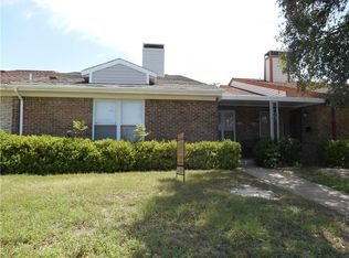 1528 Britainway Ln, Dallas, TX 75228