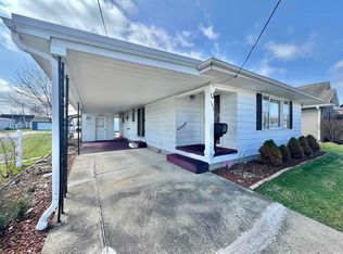 349 I St NW, Linton, IN 47441