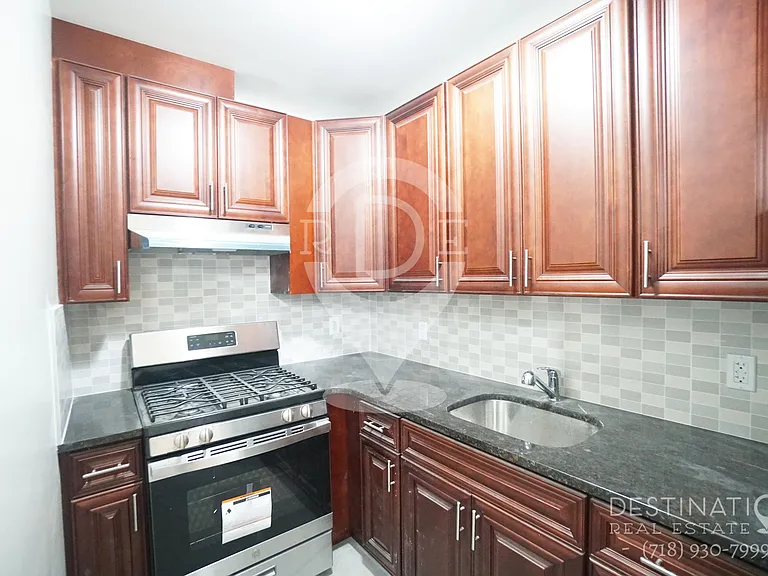 139 15th St #1A — Photo 7