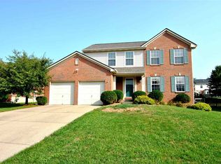 8806 Woodridge Dr, Florence, KY 41042