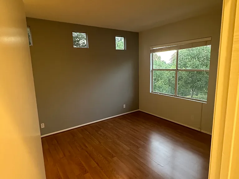 1327 S Country Glen Way — Photo 8