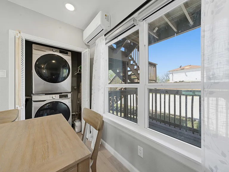 2819 S Pine St #1 — Photo 11