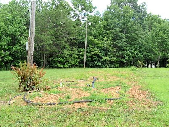 2nd image of 235 Richards Ln