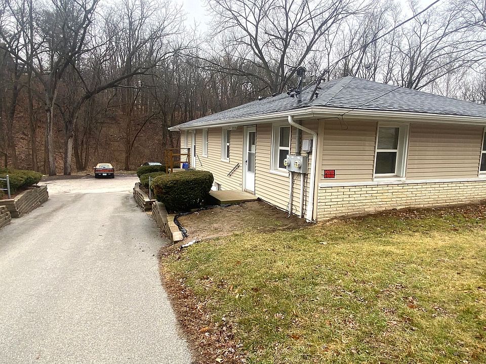 1st image of 152 Maywood Ave Unit A