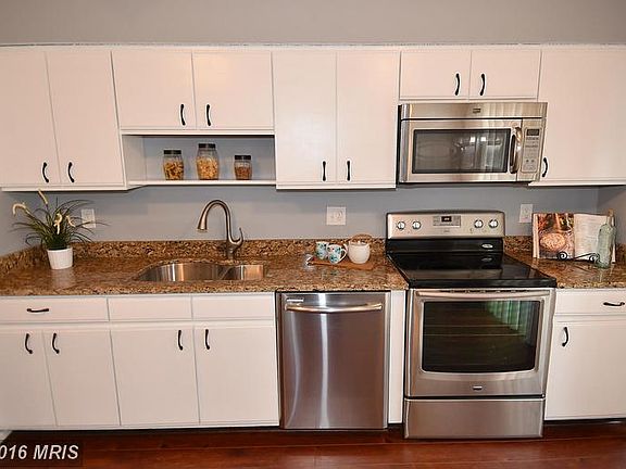 3rd image of 6122 Hoskins Hollow Cir #1-C